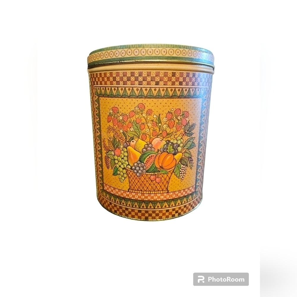 Vintage Hallmark Flora tin.